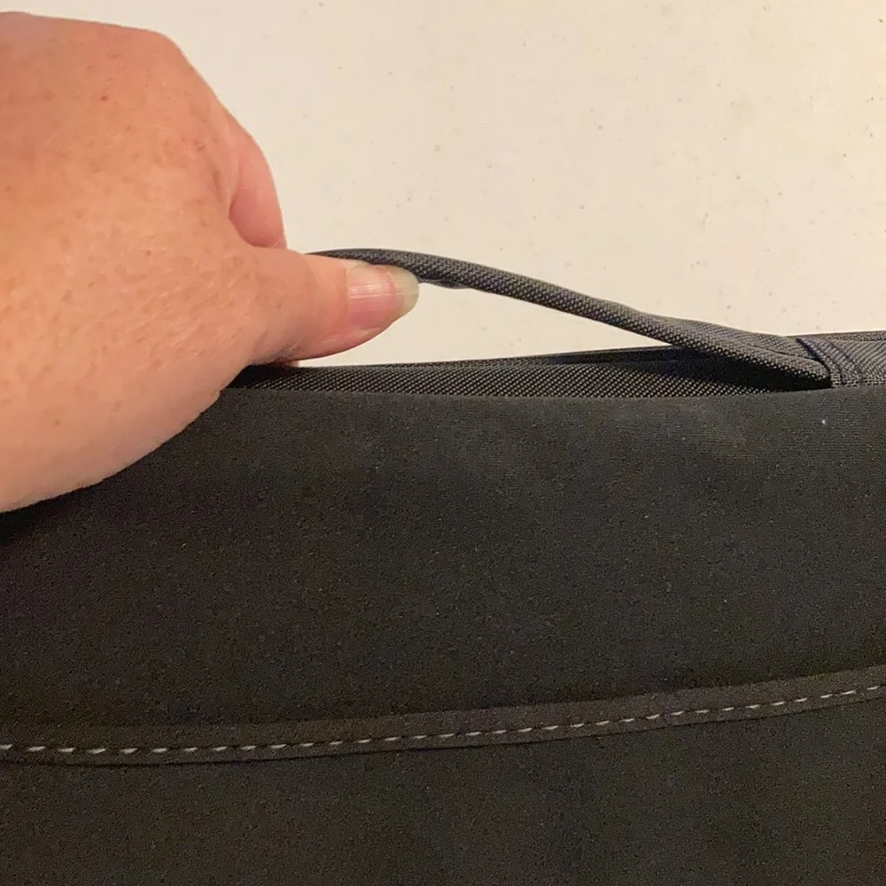 Laptop Black Carrying Case/Bag